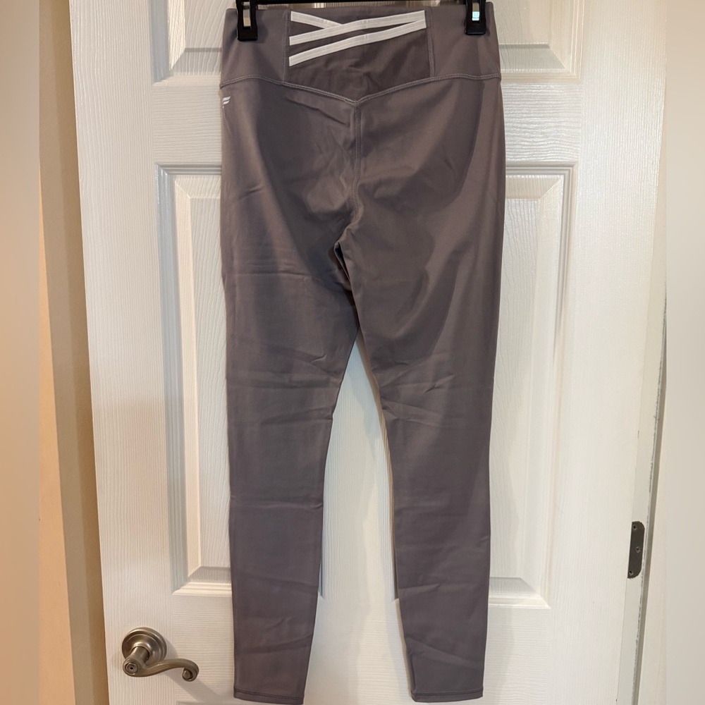 Fabletics legging - Picture 2 of 2